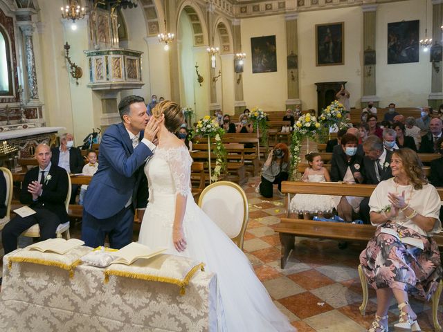 Il matrimonio di Luciano e Monica a Desenzano del Garda, Brescia 24