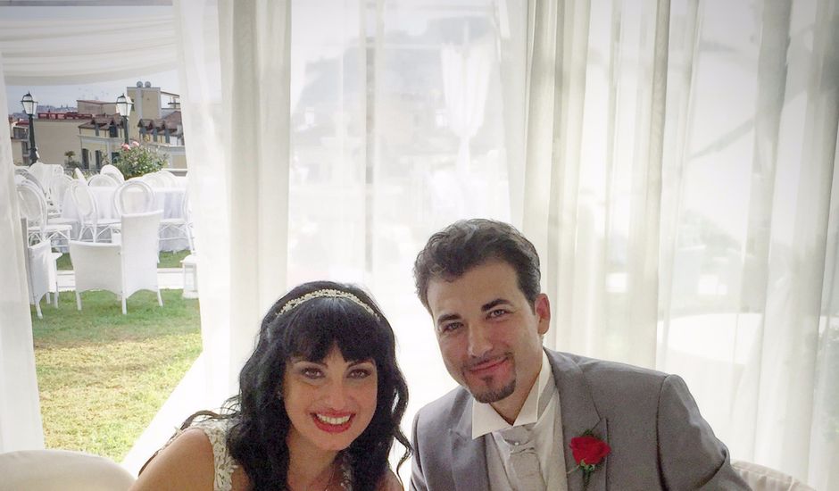 Il matrimonio di Roberto e Grazia a Napoli, Napoli