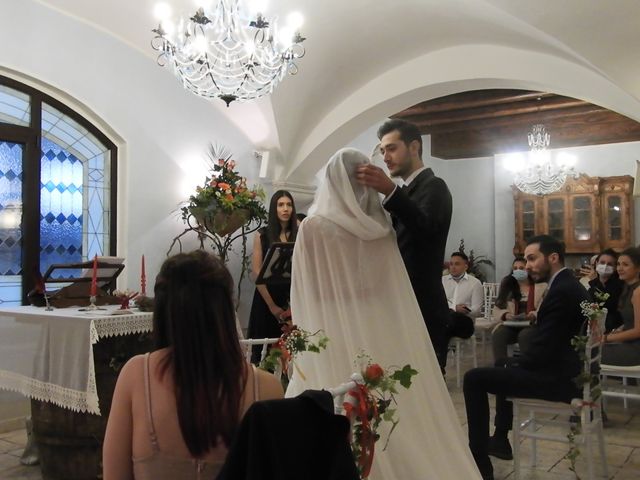 Il matrimonio di Mario  e Demetra  a Avellino, Avellino 19