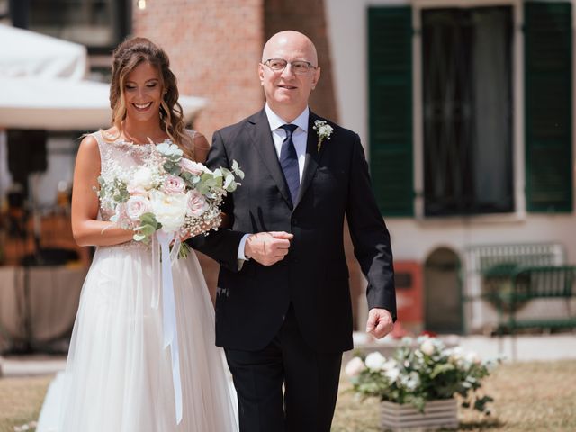 Il matrimonio di Tommy e Valentina a Pombia, Novara 30