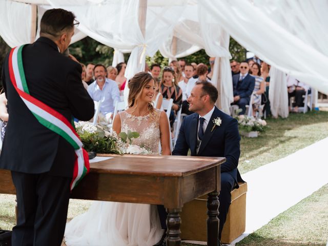 Il matrimonio di Tommy e Valentina a Pombia, Novara 38