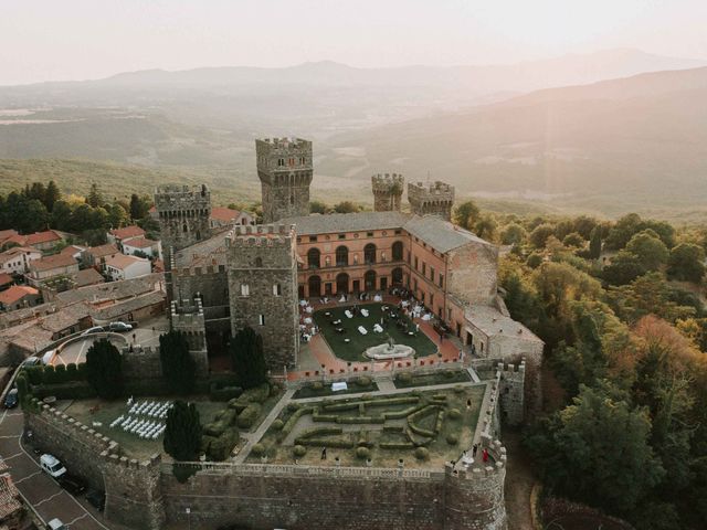 Il matrimonio di Manuela e Manuel a Acquapendente, Viterbo 171