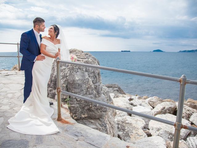 Il matrimonio di Mirko e Valentina a Lerici, La Spezia 41