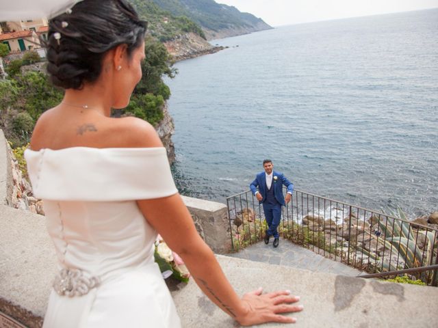 Il matrimonio di Mirko e Valentina a Lerici, La Spezia 53