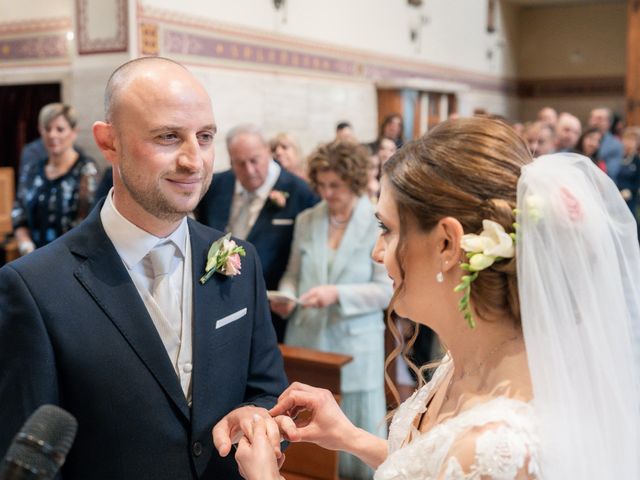 Il matrimonio di Mariaelena e Natale a Giulianova, Teramo 19