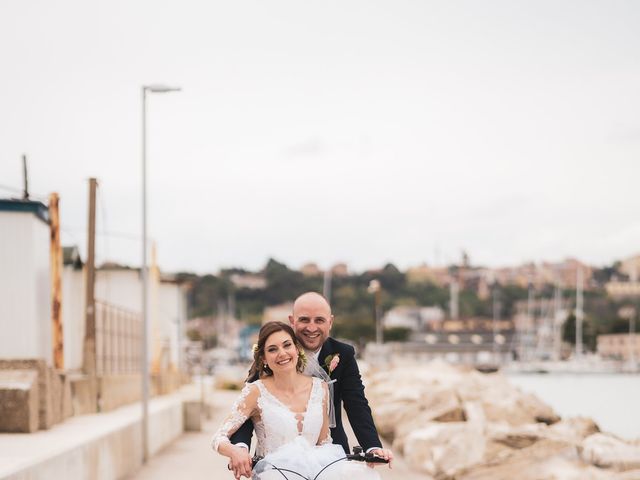 Il matrimonio di Mariaelena e Natale a Giulianova, Teramo 22