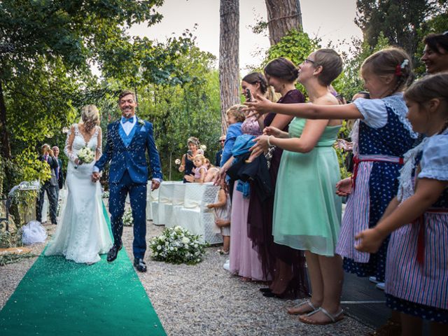 Il matrimonio di Renè e Sara a Roseto degli Abruzzi, Teramo 21