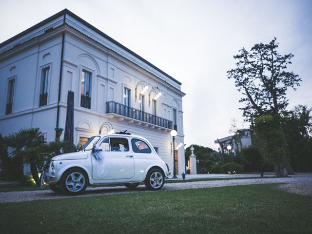 Il matrimonio di Renè e Sara a Roseto degli Abruzzi, Teramo 32