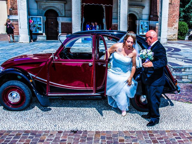 Il matrimonio di Mauro e Carola a Carnago, Varese 19