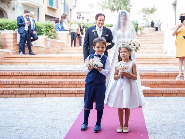 Il matrimonio di Antonella e Teodoro a Caserta, Caserta 14