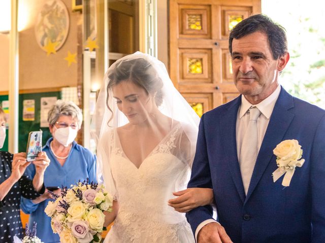 Il matrimonio di Gioele e Benedetta a Dolceacqua, Imperia 16