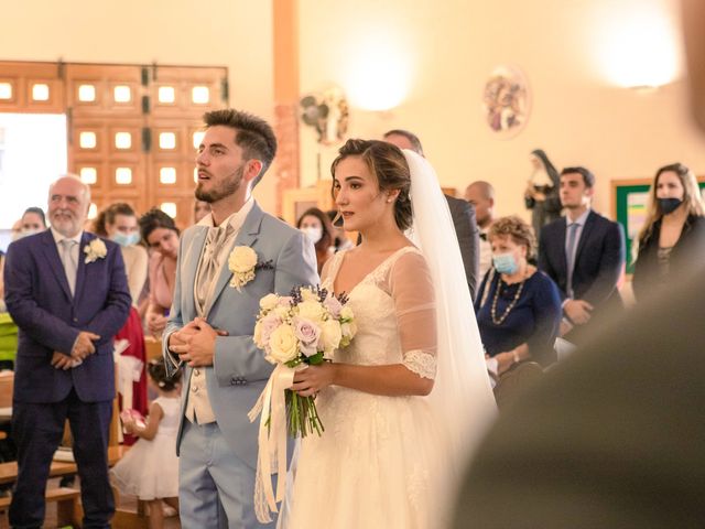 Il matrimonio di Gioele e Benedetta a Dolceacqua, Imperia 18