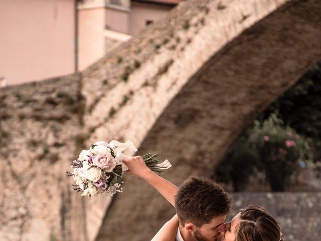 Il matrimonio di Gioele e Benedetta a Dolceacqua, Imperia 37