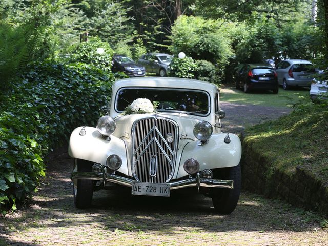 Il matrimonio di Michele e Alessandra a Laveno-Mombello, Varese 18