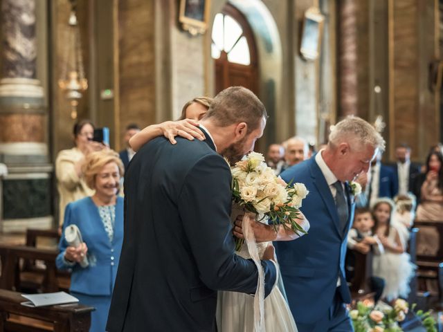 Il matrimonio di Uriel e Elisa a Villa d&apos;Almè, Bergamo 43