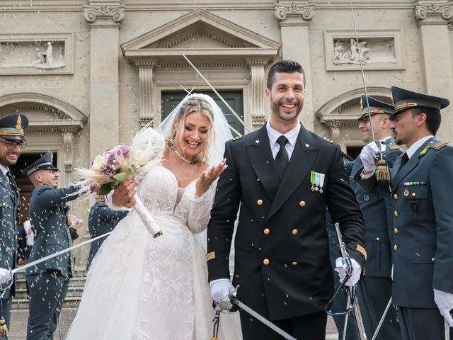 Il matrimonio di Davide e Claudia a Saronno, Varese 19