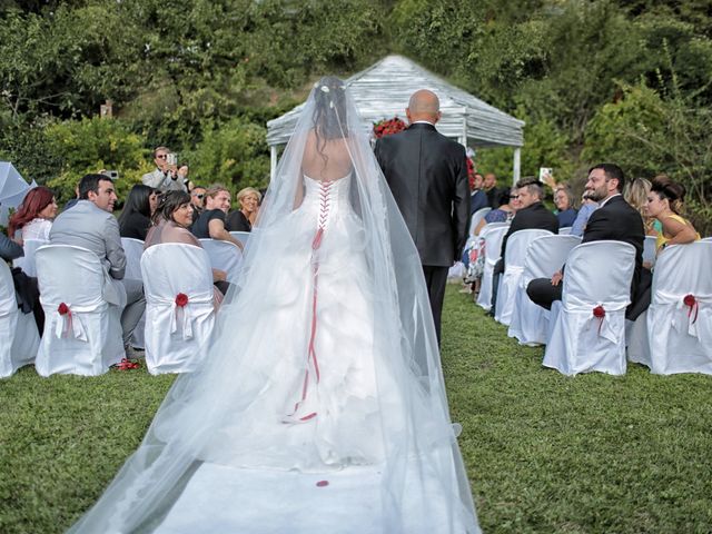 Il matrimonio di Linda e Alessio a Anghiari, Arezzo 10