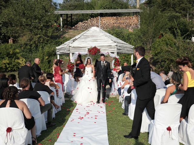 Il matrimonio di Linda e Alessio a Anghiari, Arezzo 19