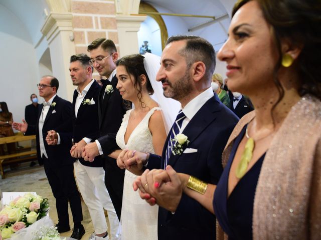 Il matrimonio di Gianluca e Marina a Sava, Taranto 12