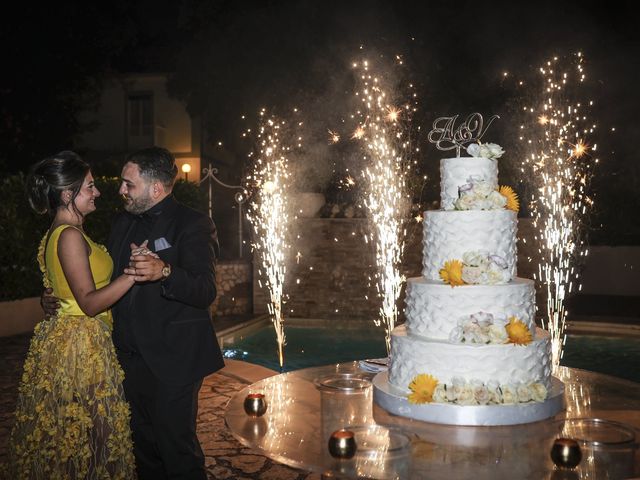 Il matrimonio di Valeria e Antonio a Pozzuoli, Napoli 20