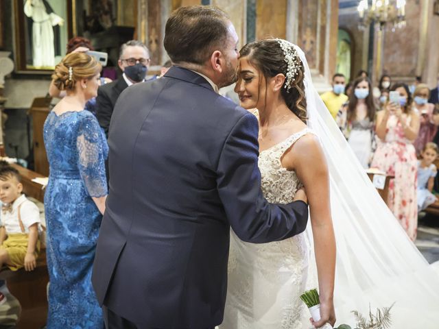 Il matrimonio di Valeria e Antonio a Pozzuoli, Napoli 43