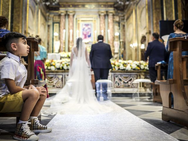 Il matrimonio di Valeria e Antonio a Pozzuoli, Napoli 44