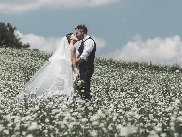 Il matrimonio di Giacomo e Elisa a Serra de&apos; Conti, Ancona 48