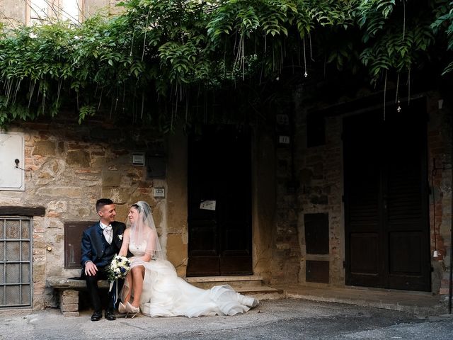 Il matrimonio di Gianluca e Valentina a Passignano sul Trasimeno, Perugia 11