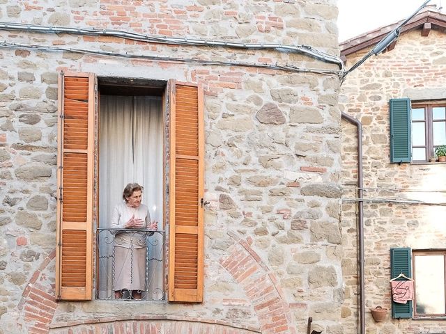 Il matrimonio di Gianluca e Valentina a Passignano sul Trasimeno, Perugia 13