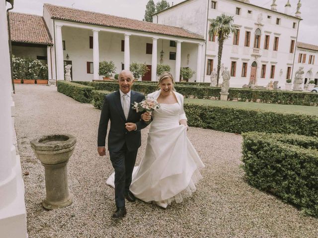 Il matrimonio di Mauro e Lisa a Grumolo delle Abbadesse, Vicenza 31