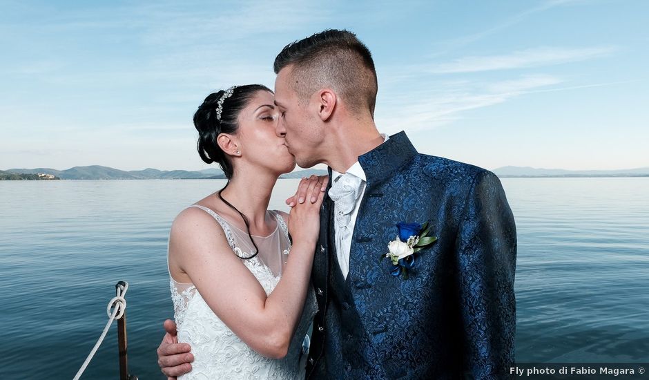 Il matrimonio di Gianluca e Valentina a Passignano sul Trasimeno, Perugia