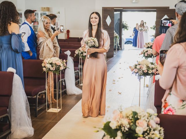 Il matrimonio di Cristian e Karla a Cantù, Como 44