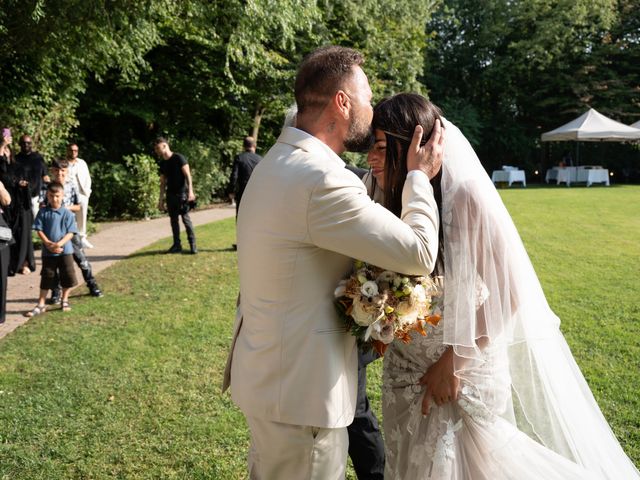 Il matrimonio di Enzo e Sara a Comazzo, Lodi 24