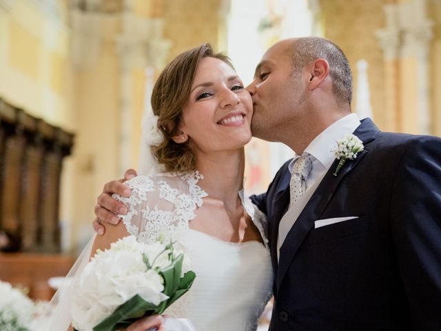 Il matrimonio di Amedeo e Daniela a Vasto, Chieti 16