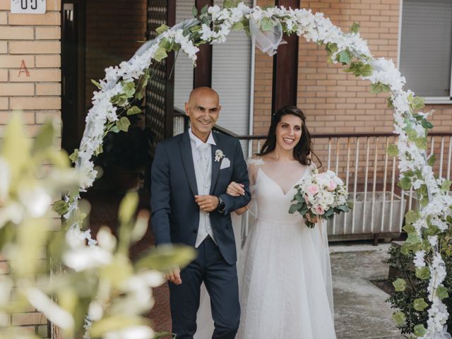 Il matrimonio di Davide e Anastasia a Ortona, Chieti 8