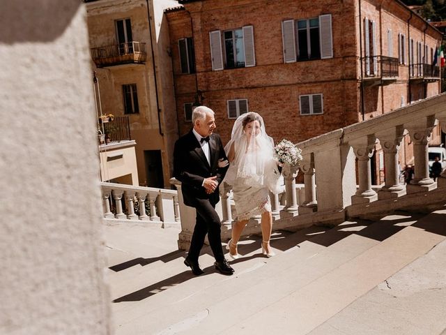 Il matrimonio di Vincenzo e Cristina a Monforte d&apos;Alba, Cuneo 24