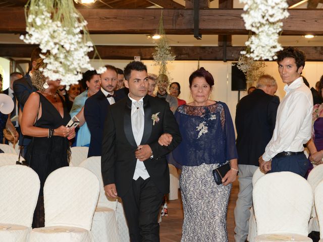 Il matrimonio di Stefano e Jenny a Prato, Prato 15