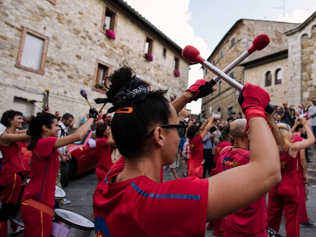 Il matrimonio di Simone e Valentina a Castellina in Chianti, Siena 35