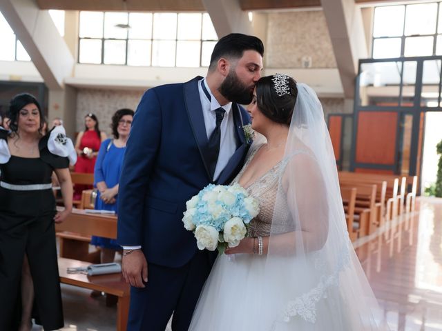 Il matrimonio di Enrico e Flora a Torre del Greco, Napoli 1