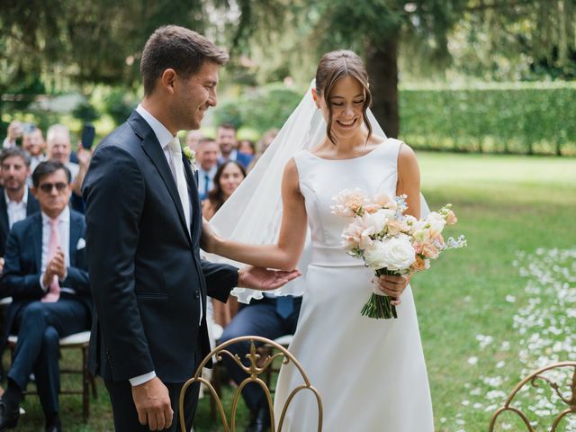 Il matrimonio di Manuel e Elena a Santa Maria Hoè, Lecco 28
