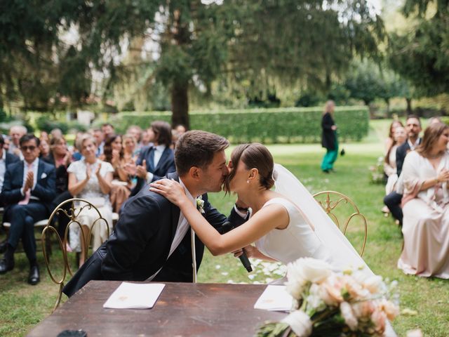Il matrimonio di Manuel e Elena a Santa Maria Hoè, Lecco 37
