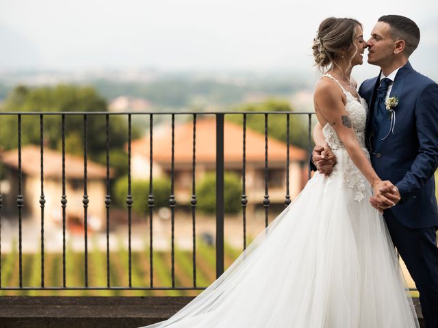 Il matrimonio di Davide  e Valentina  a Corte Franca, Brescia 1