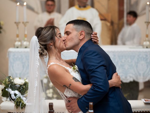 Il matrimonio di Davide  e Valentina  a Corte Franca, Brescia 10
