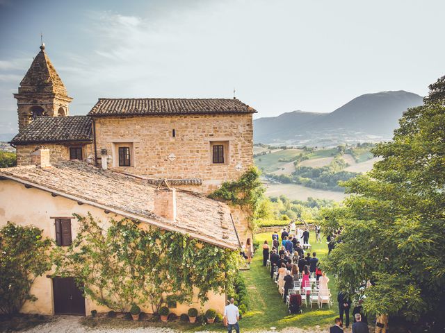 Il matrimonio di Daniela e Carlo a Camerino, Macerata 18