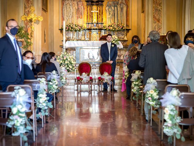 Il matrimonio di Natasha e Stefano a Capiago Intimiano, Como 23