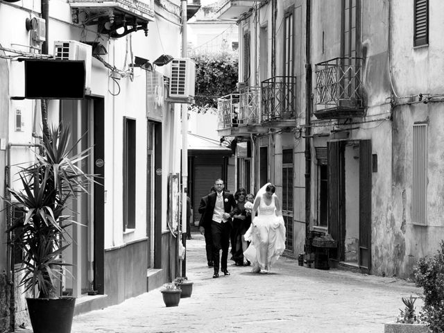 Il matrimonio di Daniele e Marilena a Camposano, Napoli 17