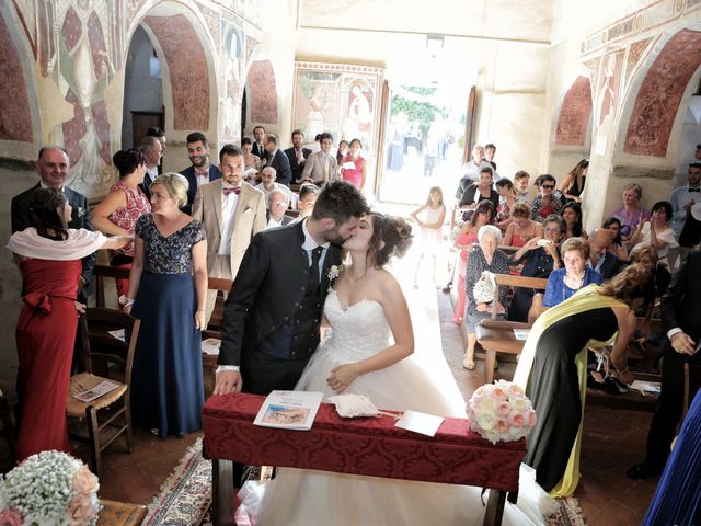 Il matrimonio di Luca e Giulia a Foiano della Chiana, Arezzo 23