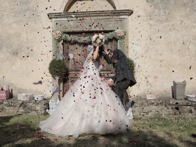 Il matrimonio di Luca e Giulia a Foiano della Chiana, Arezzo 24