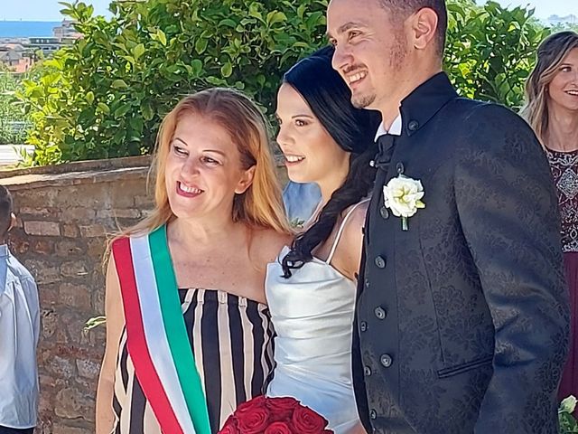 Il matrimonio di Rossano e Desy a Silvi, Teramo 13