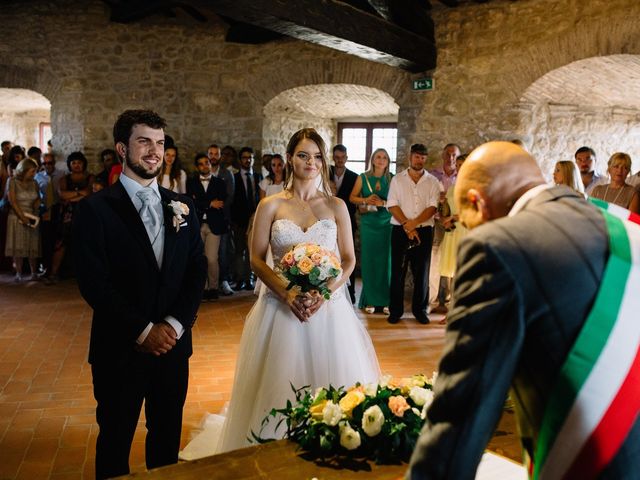 Il matrimonio di Marco e Maria a San Leo, Pesaro - Urbino 12